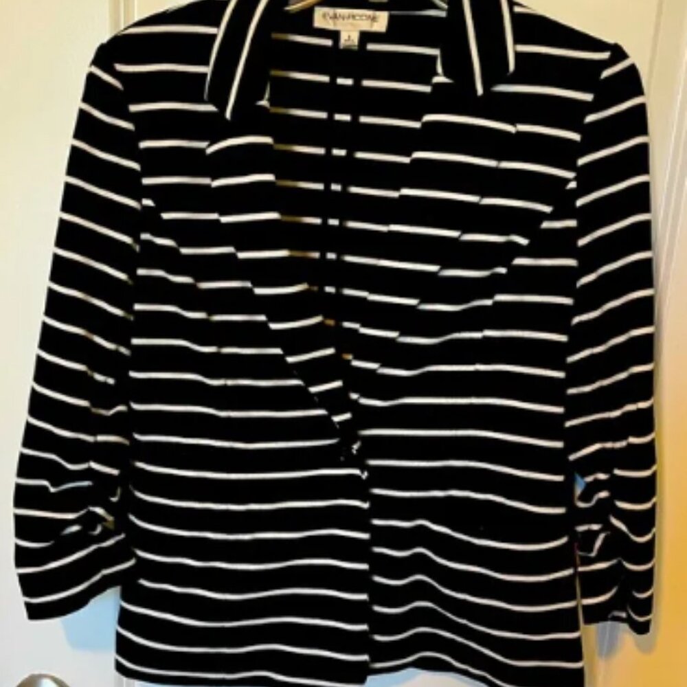 Evan Picone Short Jacket. 1 Button - image 1